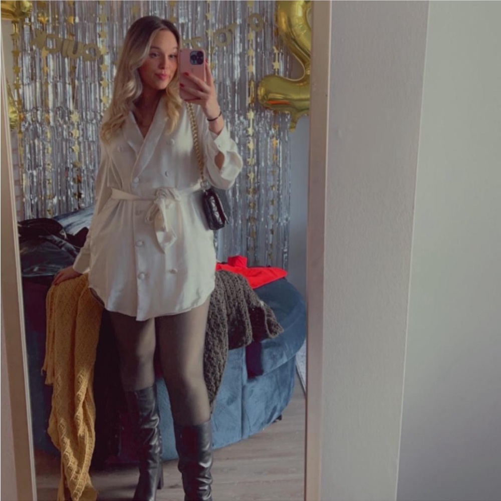 Forever 21 White Long Sleeve Dress